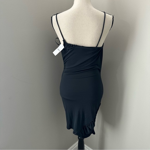 NWT Forever 21 Women’s Ruched Cocktail Party Dress - Picture 4 of 5